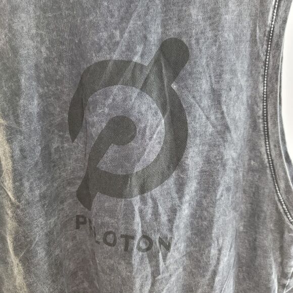 Peloton sleeveless acid washed black tee - Picture 6 of 6